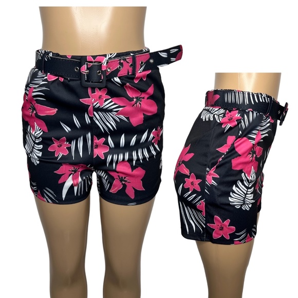 NWT 2 Pieces Black and Pink Set for Women Size M and L Short and Wrap Top - Picture 3 of 7